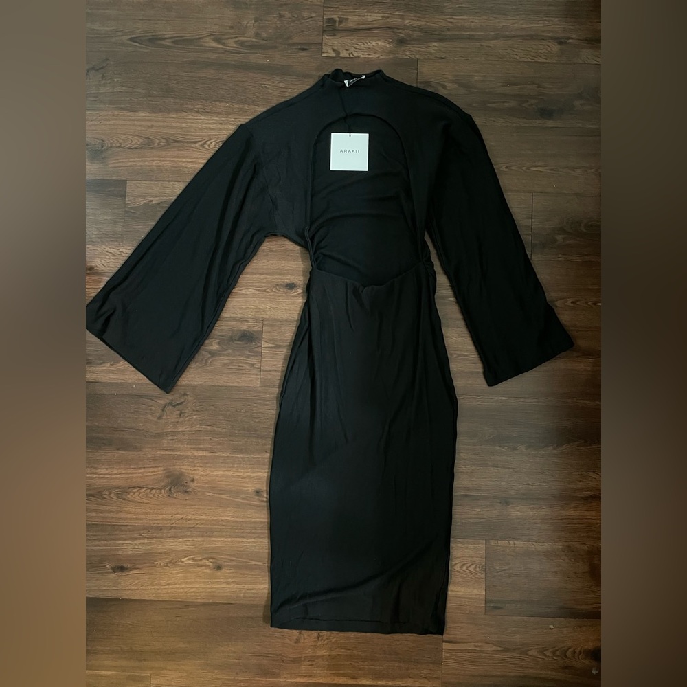 Arakii Koyo Dress - Picture 10 of 10